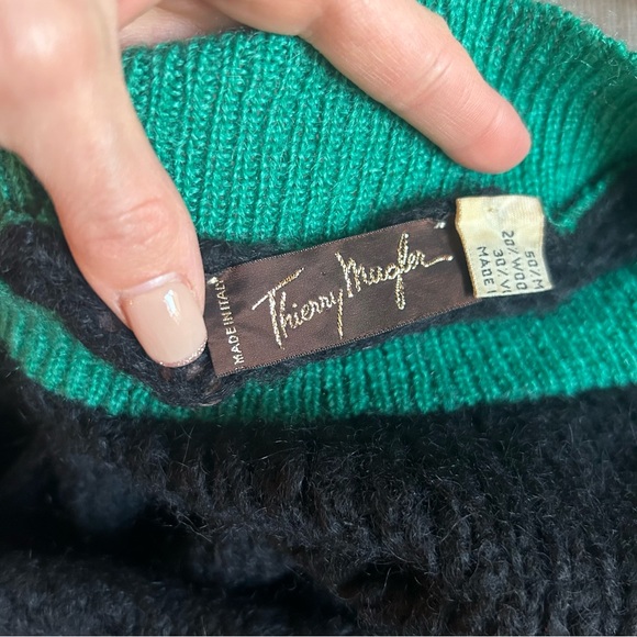 THIERRY MUGLER Vintage Back and Green Boatneck Sweater sz 42 / US 6 - Picture 7 of 14